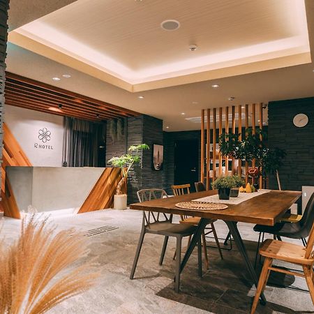אוסקה R Hotel Honmachi מראה חיצוני תמונה